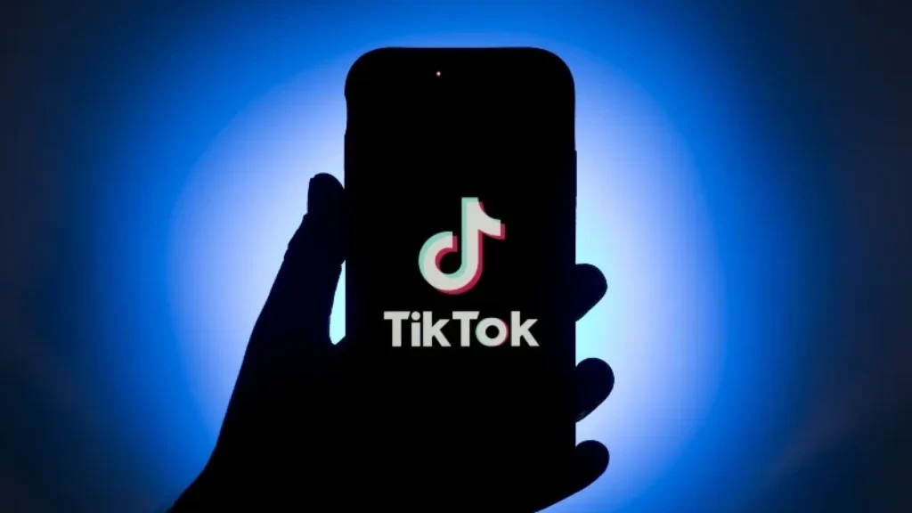 Algoritma Canggih TikTok: Menarik Perhatian dan Menyebabkan Ketagihan