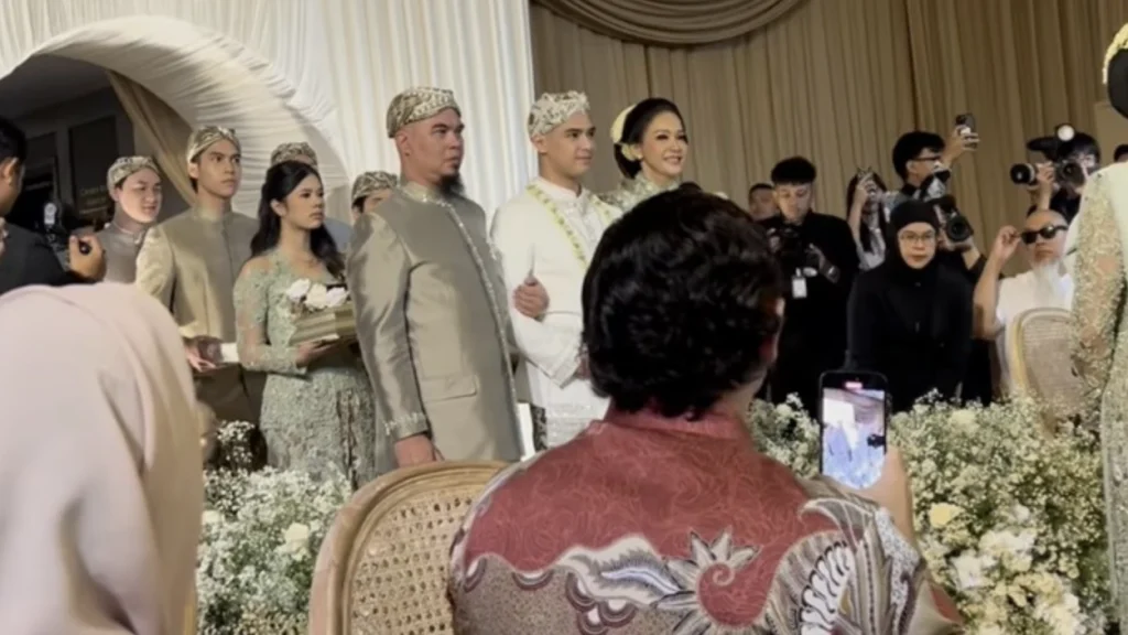 Ahmad Dhani Tunjukkan Kedewasaan di Pernikahan Al Ghazali
